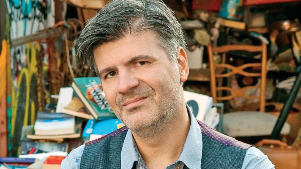 Η ανάρτηση του Φοίβου Δεληβοριά για τα χημικά στο Σύνταγμα: «Πρωτοποριακός τρόπος να πεις συγγνώμη” Η ανάρτηση του Φοίβου Δεληβοριά για τα χημικά στο Σύνταγμα: «Πρωτοποριακός τρόπος να πεις συγγνώμη”