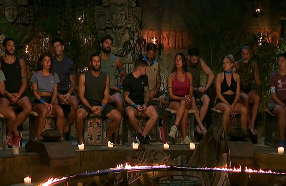 Survivor all star spoiler 12/3: Ποιος αποχωρεί οικειοθελώς από το ριάλιτι επιβίωσης! (video με τον fake τραυματισμό του) Survivor all star spoiler 12/3: Ποιος αποχωρεί οικειοθελώς από το ριάλιτι επιβίωσης! (video με τον fake τραυματισμό του)