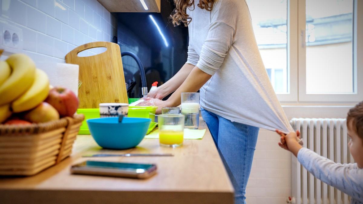 Ισπανία: Πρώην σύζυγος θα καταβάλει «αποζημίωση» 204.000 ευρώ στην γυναίκα του για τα οικιακά που έκανε επί 25 χρόνια Ισπανία: Πρώην σύζυγος θα καταβάλει «αποζημίωση» 204.000 ευρώ στην γυναίκα του για τα οικιακά που έκανε επί 25 χρόνια