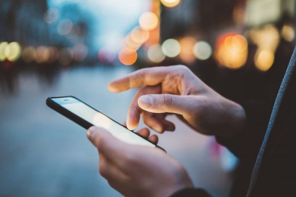 Τι είναι το smishing που … αδειάζει τραπεζικούς λογαριασμούς; -Πώς να προστατευθείτε