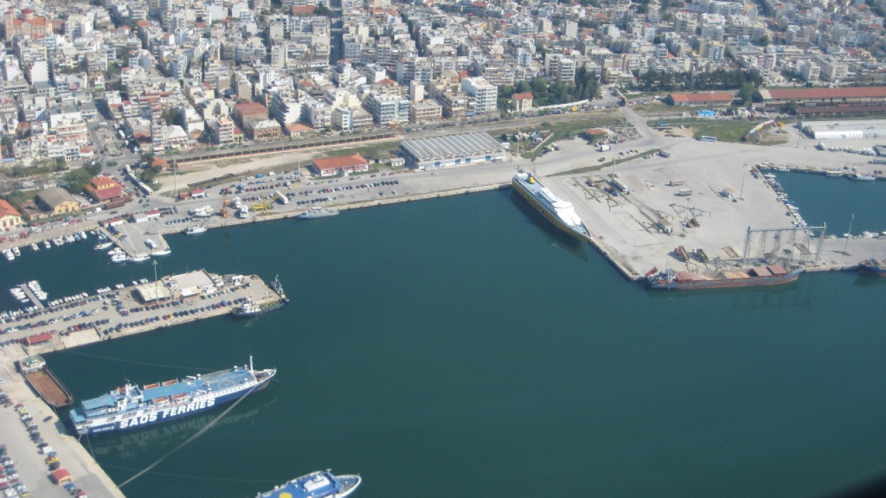 Αλεξανδρούπολη: Κλείνουν για 48 ώρες δρόμοι για τη μεταφορά βιομηχανικού υλικού από το λιμάνι Αλεξ/πολης προς τη Βιομηχανική Περιοχή Κομοτηνής Αλεξανδρούπολη: Κλείνουν για 48 ώρες δρόμοι για τη μεταφορά βιομηχανικού υλικού από το λιμάνι Αλεξ/πολης προς τη Βιομηχανική Περιοχή Κομοτηνής