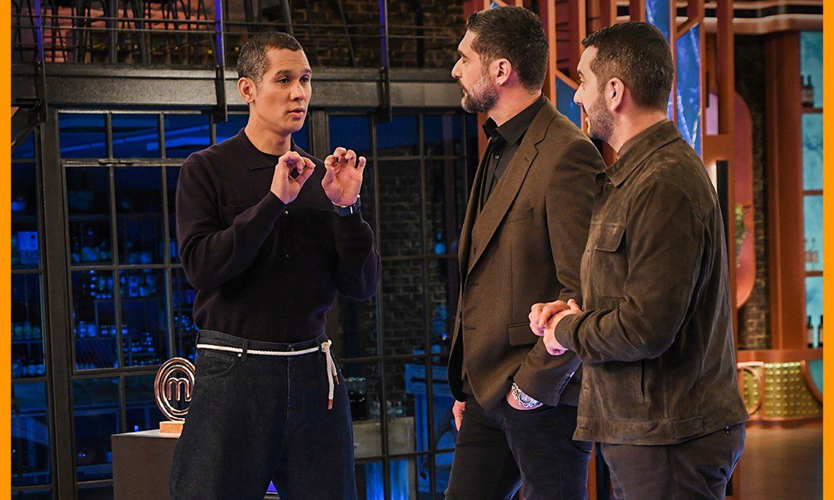 MasterChef (16/3): Ομαδικός πανικός και αποτυχία – Απογοητευμένοι οι κριτές MasterChef (16/3): Ομαδικός πανικός και αποτυχία – Απογοητευμένοι οι κριτές