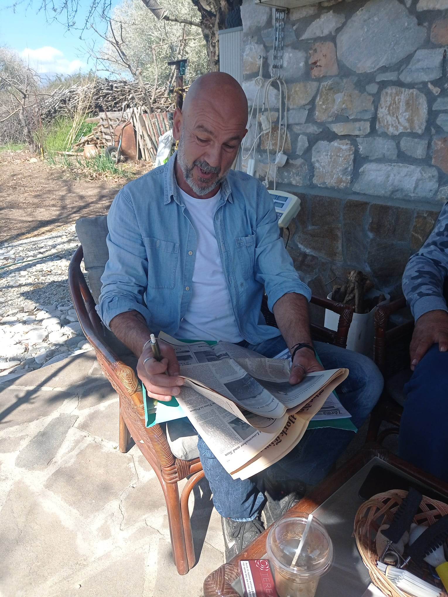 Συνέντευξη με έναν πρωτοπόρο Αγρότη από το Φωτολίβος Δράμας : «Πρέπει όλοι μαζί να βρούμε λύσεις για να μπορέσει ο κόσμος να παραμείνει στα χωριά και να παράγει…»
