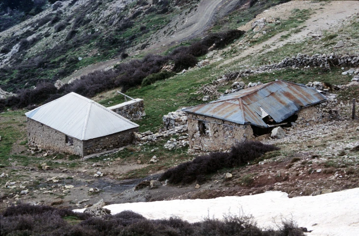Έβρος: Εξαρθρώθηκε κύκλωμα διακινητών με… έδρα μια στάνη – Οι ποινές φτάνουν τα 284 χρόνια Έβρος: Εξαρθρώθηκε κύκλωμα διακινητών με… έδρα μια στάνη – Οι ποινές φτάνουν τα 284 χρόνια