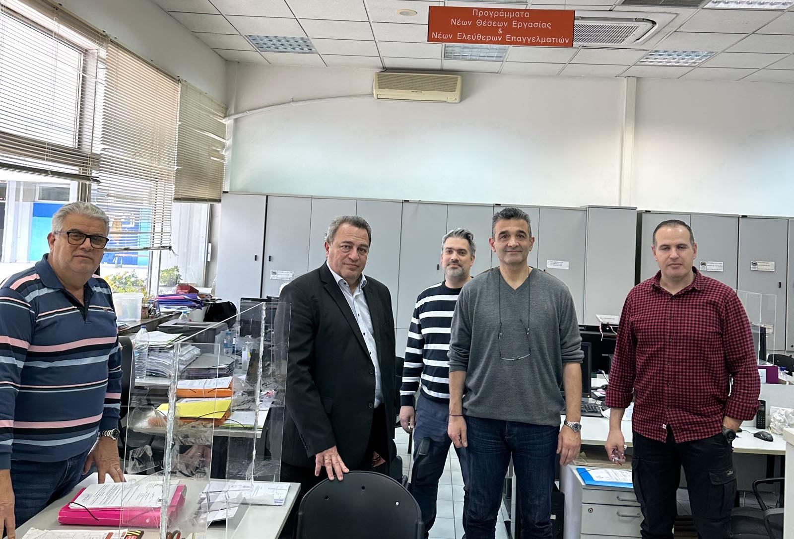 Επίσκεψη ΕΡΓΑΣΙΑΣ του ΕΥΡΙΠΙΔΗ ΣΤΥΛΙΑΝΙΔΗ στον τοπικό ΔΥΠΑ-ΠΡΩΗΝ ΟΑΕΔ: 23 ΕΚ. ευρώ ΣΥΜΨΗΦΙΣΑΝ ήδη από το 12 % οι επιχειρήσεις της ΡΟΔΟΠΗΣ Επίσκεψη ΕΡΓΑΣΙΑΣ του ΕΥΡΙΠΙΔΗ ΣΤΥΛΙΑΝΙΔΗ στον τοπικό ΔΥΠΑ-ΠΡΩΗΝ ΟΑΕΔ: 23 ΕΚ. ευρώ ΣΥΜΨΗΦΙΣΑΝ ήδη από το 12 % οι επιχειρήσεις της ΡΟΔΟΠΗΣ