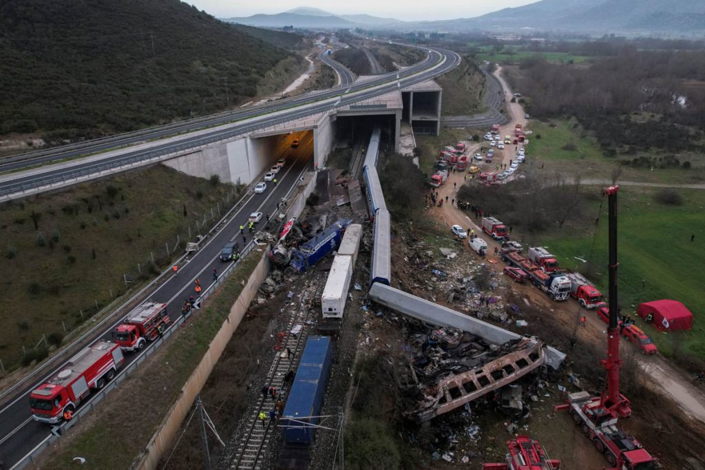 Μηνύματα ξένων ηγετών και διεθνών ΜΜΕ για την τραγωδία στα Τέμπη Μηνύματα ξένων ηγετών και διεθνών ΜΜΕ για την τραγωδία στα Τέμπη