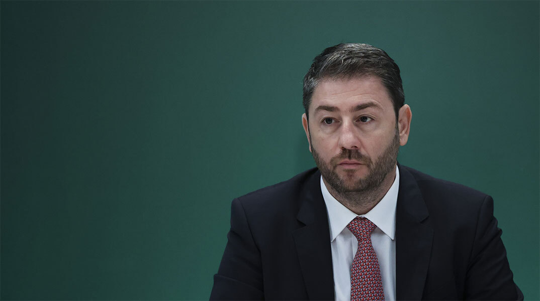 Νίκος Ανδρουλάκης: «Στις 21 Μαΐου σας καλώ να πάρουμε μαζί απόφαση αλλαγής» Νίκος Ανδρουλάκης: «Στις 21 Μαΐου σας καλώ να πάρουμε μαζί απόφαση αλλαγής»