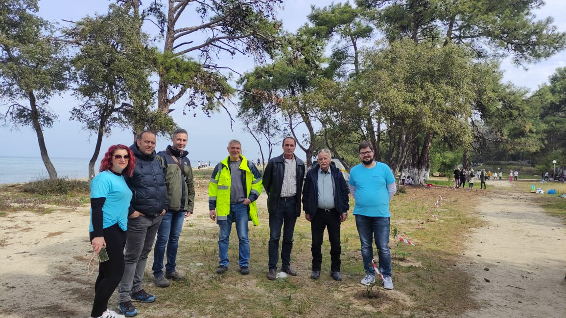 Δενδροφύτευση από το Δήμο Θάσου στο Δασύλλιο Πρίνου στα πλαίσια της Παγκόσμιας ημέρας Δασοπονίας Δενδροφύτευση από το Δήμο Θάσου στο Δασύλλιο Πρίνου στα πλαίσια της Παγκόσμιας ημέρας Δασοπονίας