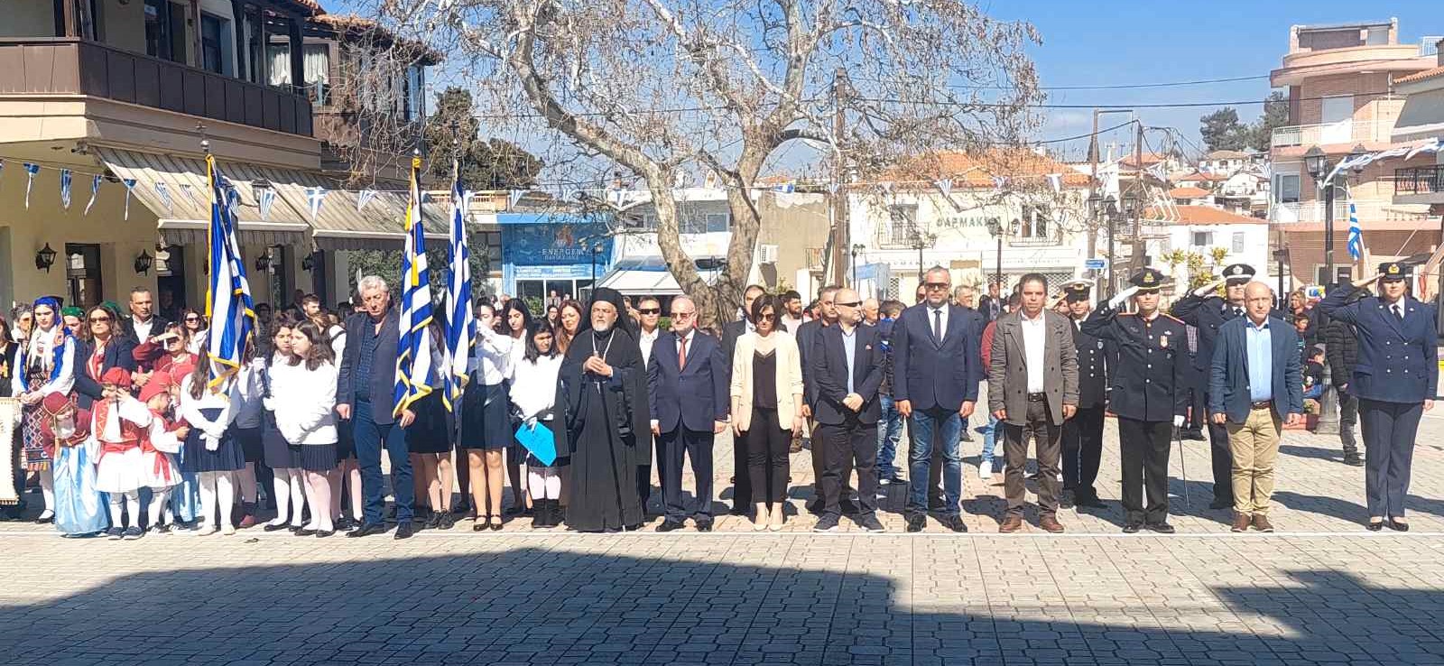 Με λαμπρότητα εορτάστηκε η Εθνική Επέτειος της 25ης Μαρτίου 1821 στο Δήμο Μαρωνείας Σαπών Με λαμπρότητα εορτάστηκε η Εθνική Επέτειος της 25ης Μαρτίου 1821 στο Δήμο Μαρωνείας Σαπών