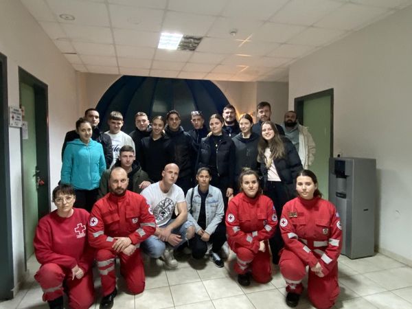 Το Π.Τ Ερυθρού Σταυρού Κομοτηνής εκπαιδεύει δόκιμους της Σχολής Αστυφυλάκων Κομοτηνής Το Π.Τ Ερυθρού Σταυρού Κομοτηνής εκπαιδεύει δόκιμους της Σχολής Αστυφυλάκων Κομοτηνής