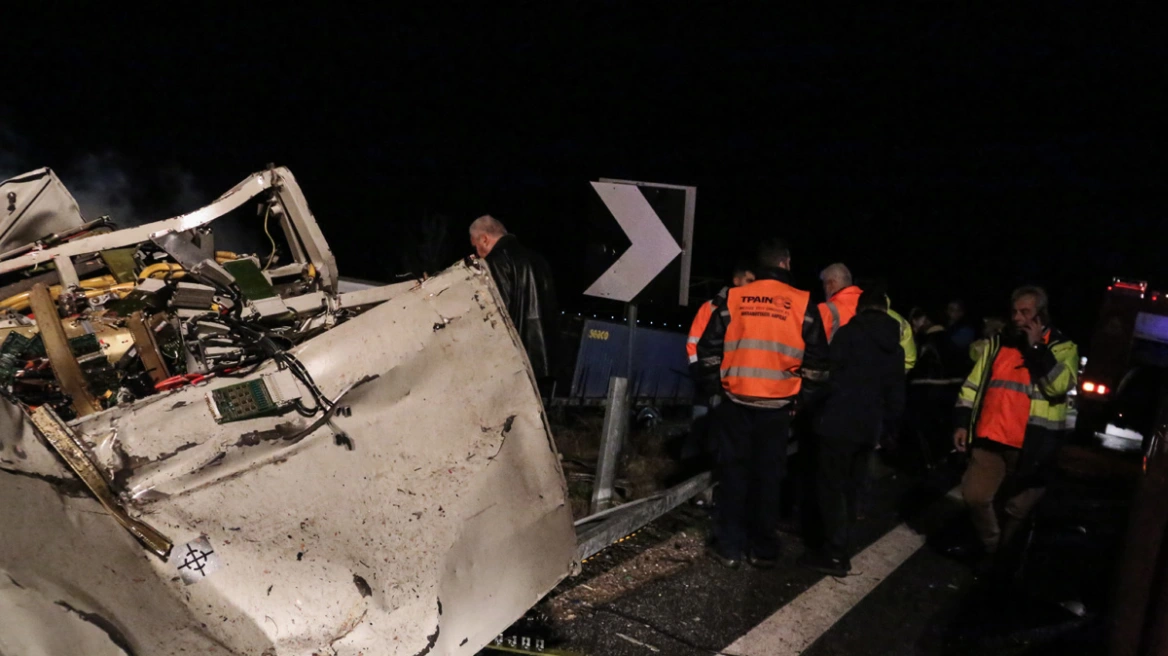 Σύγκρουση τρένων στα Τέμπη: Στην Αστυνομία Λάρισας ο σταθμάρχης βάρδιας του ΟΣΕ και ο εκπρόσωπος της Hellenic Train Σύγκρουση τρένων στα Τέμπη: Στην Αστυνομία Λάρισας ο σταθμάρχης βάρδιας του ΟΣΕ και ο εκπρόσωπος της Hellenic Train