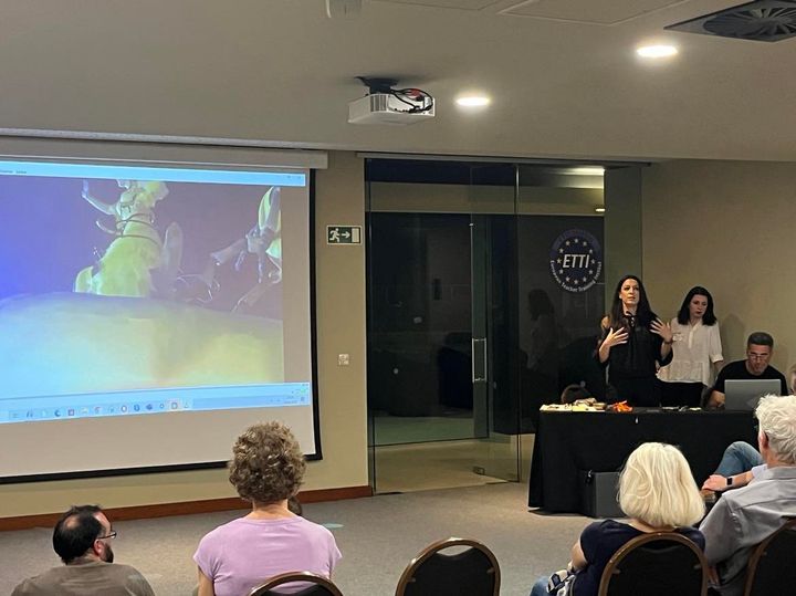 Σε πρόγραμμα ERASMUS συμμετείχαν εκπαιδευτικοί από το 11o δημοτικό σχολείο Κομοτηνής Σε πρόγραμμα ERASMUS συμμετείχαν εκπαιδευτικοί από το 11o δημοτικό σχολείο Κομοτηνής