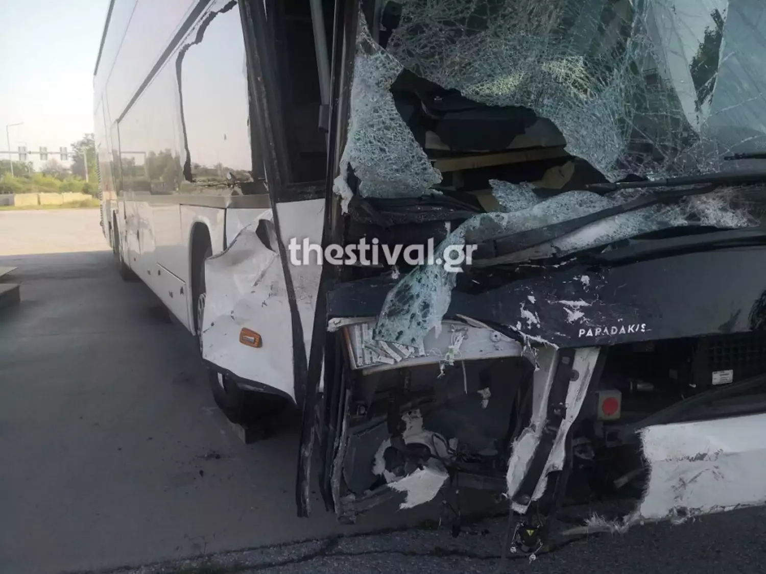 ΚΤΕΛ Θεσσαλονίκης για τροχαίο στον Πλαταμώνα: «Δεν ήταν δυνατό να αποφευχθεί το δυστύχημα» ΚΤΕΛ Θεσσαλονίκης για τροχαίο στον Πλαταμώνα: «Δεν ήταν δυνατό να αποφευχθεί το δυστύχημα»