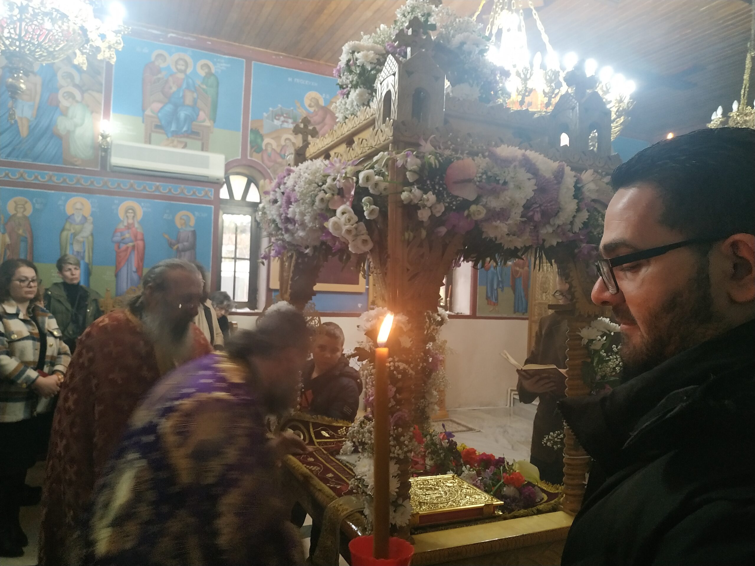 Η πιο συγκλονιστική στιγμή της Μ. Εβδομάδας, η Αποκαθήλωση του Ιησού Η πιο συγκλονιστική στιγμή της Μ. Εβδομάδας, η Αποκαθήλωση του Ιησού