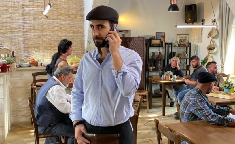 Η γη της ελιάς: Ο Ορέστης κλέβει την Άννα από τον Πότη; Η γη της ελιάς: Ο Ορέστης κλέβει την Άννα από τον Πότη;