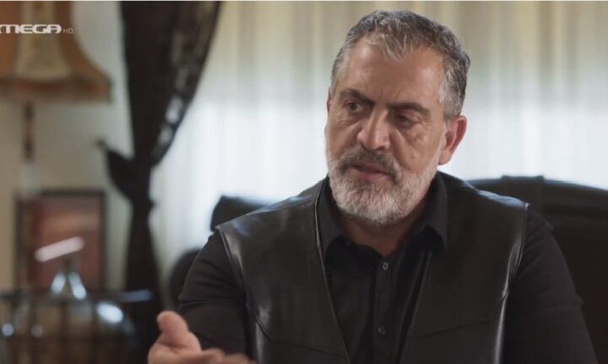 Η γη της ελιάς: Ο Δημοσθένης εκβιάζει την Εύα για τα λεφτά του Άρη