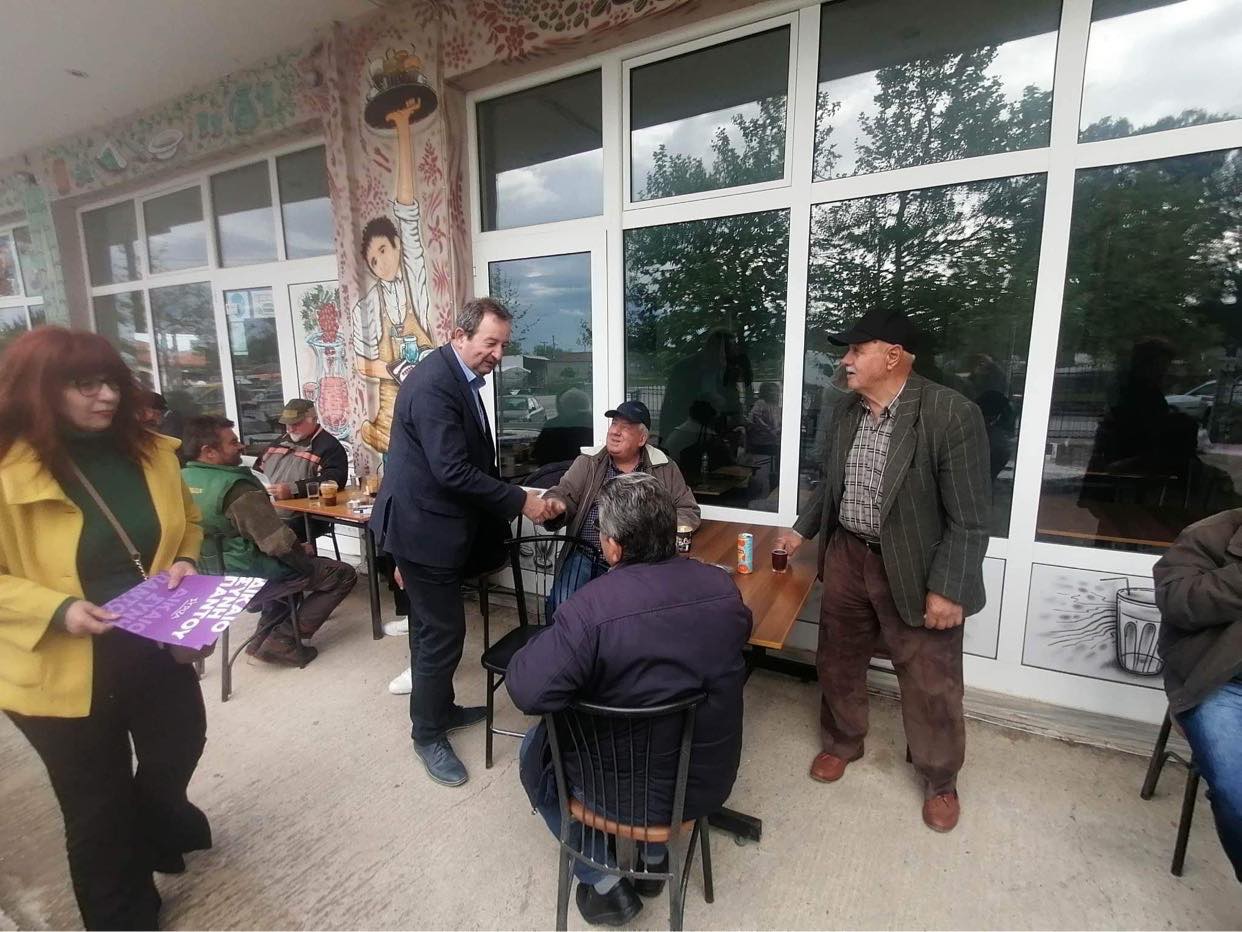Κλίμα αισιοδοξίας και εκτίμηση για τον υποψήφιο βουλευτή Ροδόπης Δημήτρη Χαρίτου στο Σώστη του Δήμου Ιάσμου (fotos) Κλίμα αισιοδοξίας και εκτίμηση για τον υποψήφιο βουλευτή Ροδόπης Δημήτρη Χαρίτου στο Σώστη του Δήμου Ιάσμου (fotos)