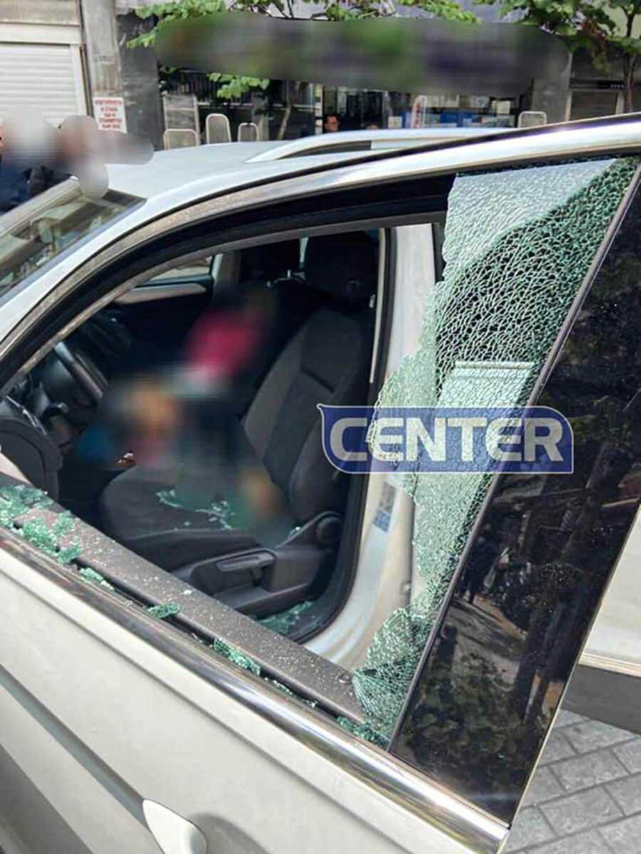 Καβάλα: Άνδρες της Π.Υ. απεγκλώβισαν 2,5 ετών παιδί από αυτοκίνητο Καβάλα: Άνδρες της Π.Υ. απεγκλώβισαν 2,5 ετών παιδί από αυτοκίνητο