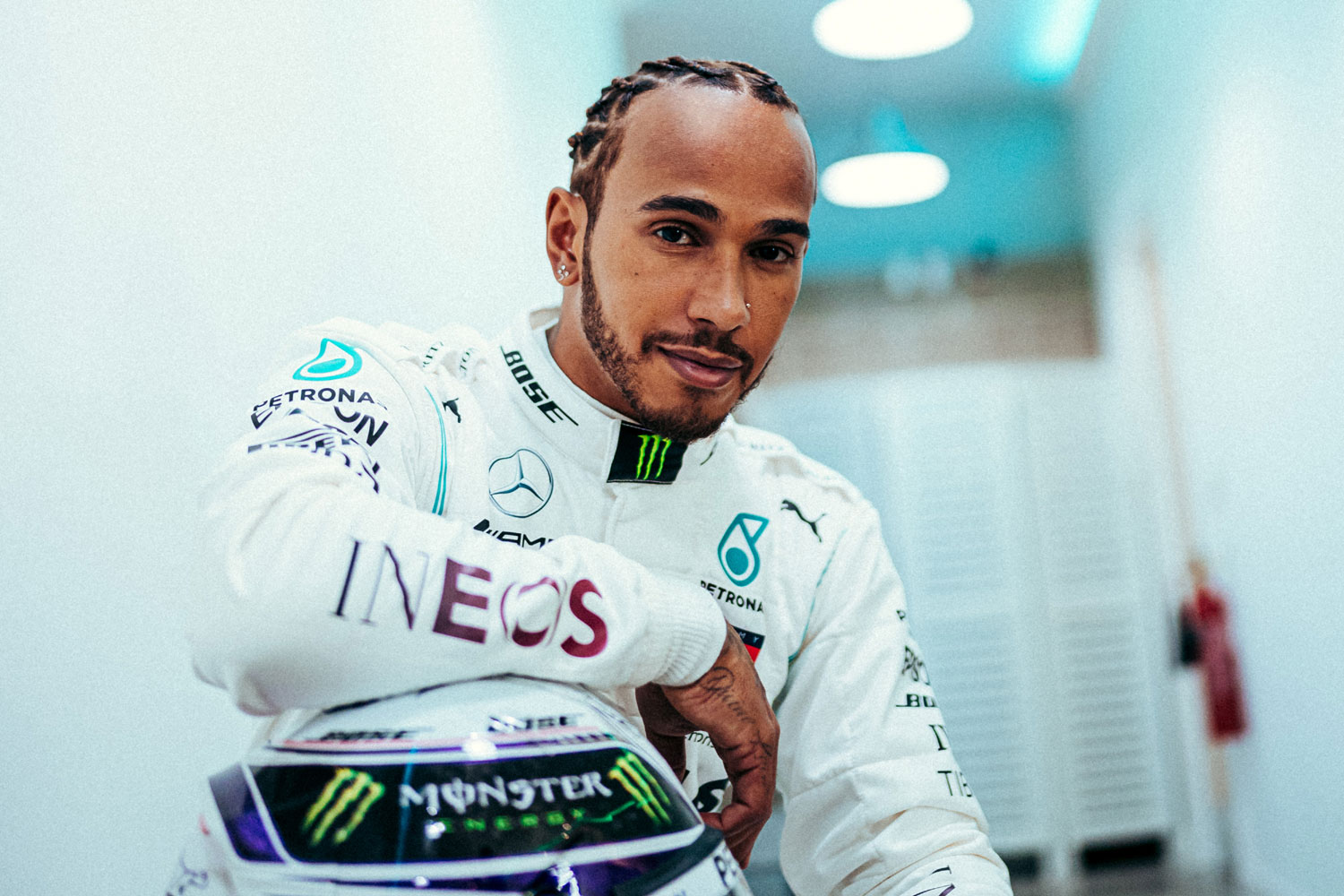 Ο παγκόσμιος πρωταθλητής της Formula1, Λούις Χάμιλτον, στηρίζει Αντετοκούνμπο: «Εμπνευσμένη η απάντηση του Γιάννη”-“Ήμουν και εγώ σε αυτή την θέση» Ο παγκόσμιος πρωταθλητής της Formula1, Λούις Χάμιλτον, στηρίζει Αντετοκούνμπο: «Εμπνευσμένη η απάντηση του Γιάννη”-“Ήμουν και εγώ σε αυτή την θέση»