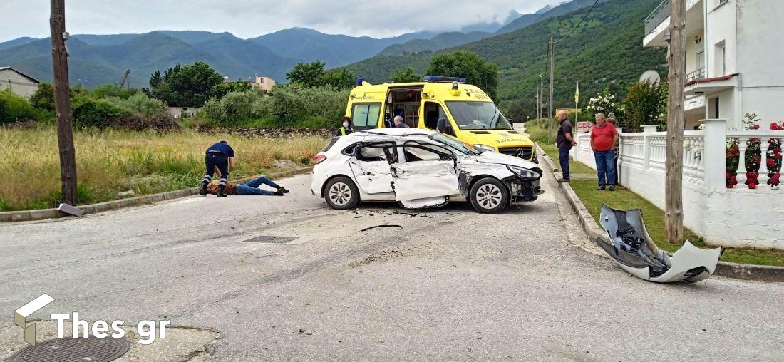 Καβάλα: Αυτοκίνητο με μετανάστες συγκρούστηκε με φορτηγό – 7 τραυματίες, ανάμεσά τους κι ένα μικρό παιδί (φωτος)