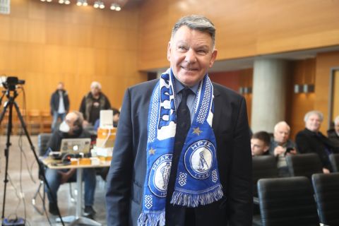 Aποκάλυψη για Κούγια: Μυστική συνάντηση για να αγοράσει ομάδα; Aποκάλυψη για Κούγια: Μυστική συνάντηση για να αγοράσει ομάδα;