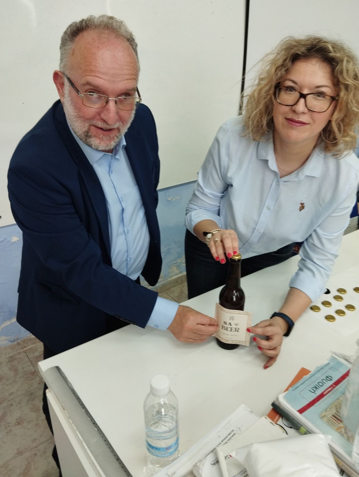 ΕΜΠΕΙΡΙΑ ΕΠΙΧΕΙΡΗΜΑΤΙΚΗΣ ΚΑΙΝΟΤΟΜΙΑΣ ΣΤΟ ΓΥΜΝΑΣΙΟ ΔΙΑΠΟΛΙΤΙΣΜΙΚΗΣ ΕΚΠΑΙΔΕΥΣΗΣ ΣΑΠΩΝ ΕΜΠΕΙΡΙΑ ΕΠΙΧΕΙΡΗΜΑΤΙΚΗΣ ΚΑΙΝΟΤΟΜΙΑΣ ΣΤΟ ΓΥΜΝΑΣΙΟ ΔΙΑΠΟΛΙΤΙΣΜΙΚΗΣ ΕΚΠΑΙΔΕΥΣΗΣ ΣΑΠΩΝ