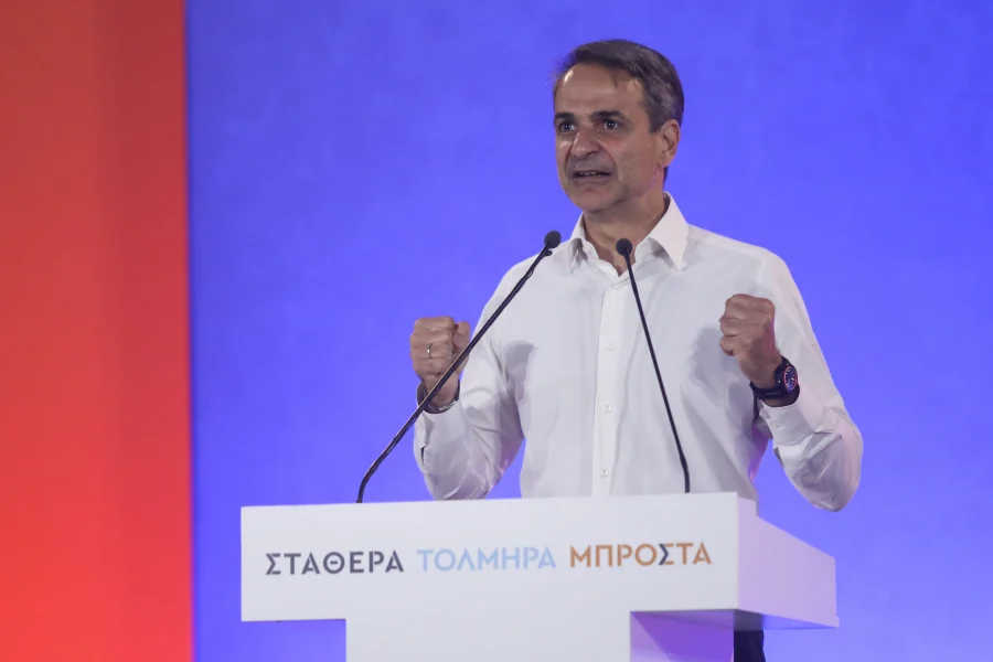 Μητσοτάκης από Θεσσαλονίκη: «Πάμε να βάλουμε το τρίποντο της μεγάλης νίκης» Μητσοτάκης από Θεσσαλονίκη: «Πάμε να βάλουμε το τρίποντο της μεγάλης νίκης»