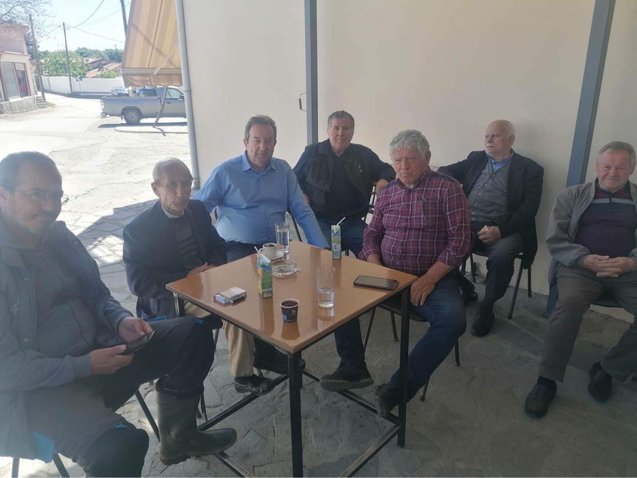 Ο υποψήφιος βουλευτής Ροδόπης ΣΥΡΙΖΑ-ΠΣ Δημήτρης Χαρίτου επισκέφθηκε Θάμνα, Αγίασμα και Ρίζωμα και συνομίλησε με κερασοπαραγωγούς που επλήγησαν από την χαλαζόπτωση Ο υποψήφιος βουλευτής Ροδόπης ΣΥΡΙΖΑ-ΠΣ Δημήτρης Χαρίτου επισκέφθηκε Θάμνα, Αγίασμα και Ρίζωμα και συνομίλησε με κερασοπαραγωγούς που επλήγησαν από την χαλαζόπτωση
