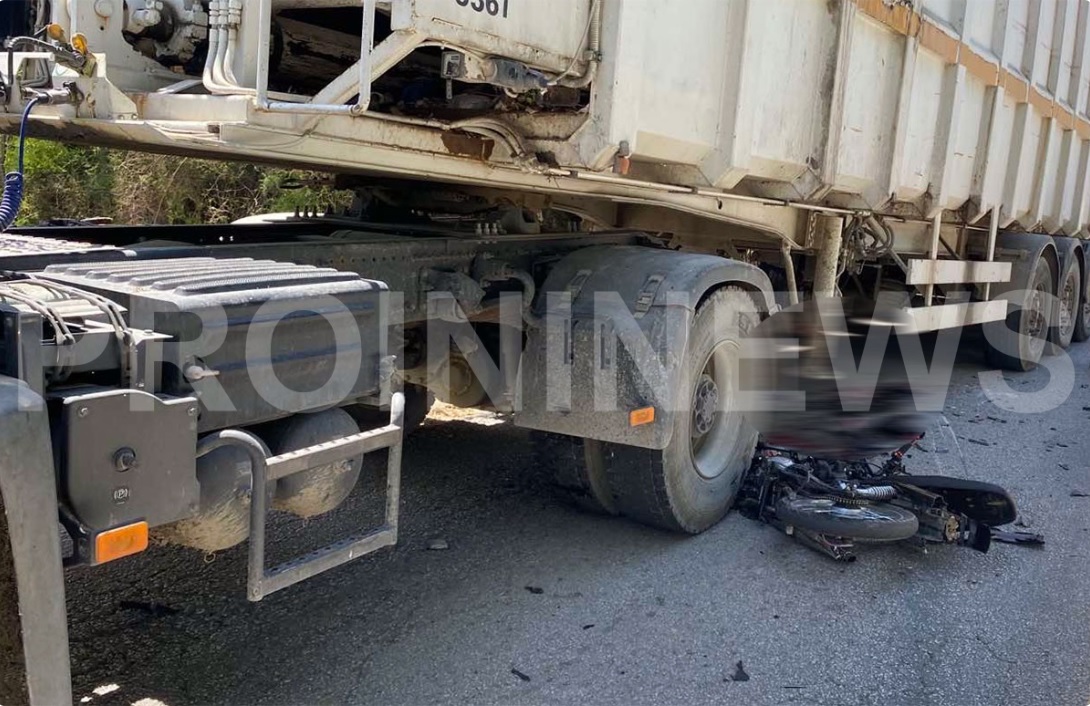 Καβάλα: Νεκρός 40χρονος μοτοσυκλετιστής που συγκρούστηκε με απορριμματοφόρο Καβάλα: Νεκρός 40χρονος μοτοσυκλετιστής που συγκρούστηκε με απορριμματοφόρο
