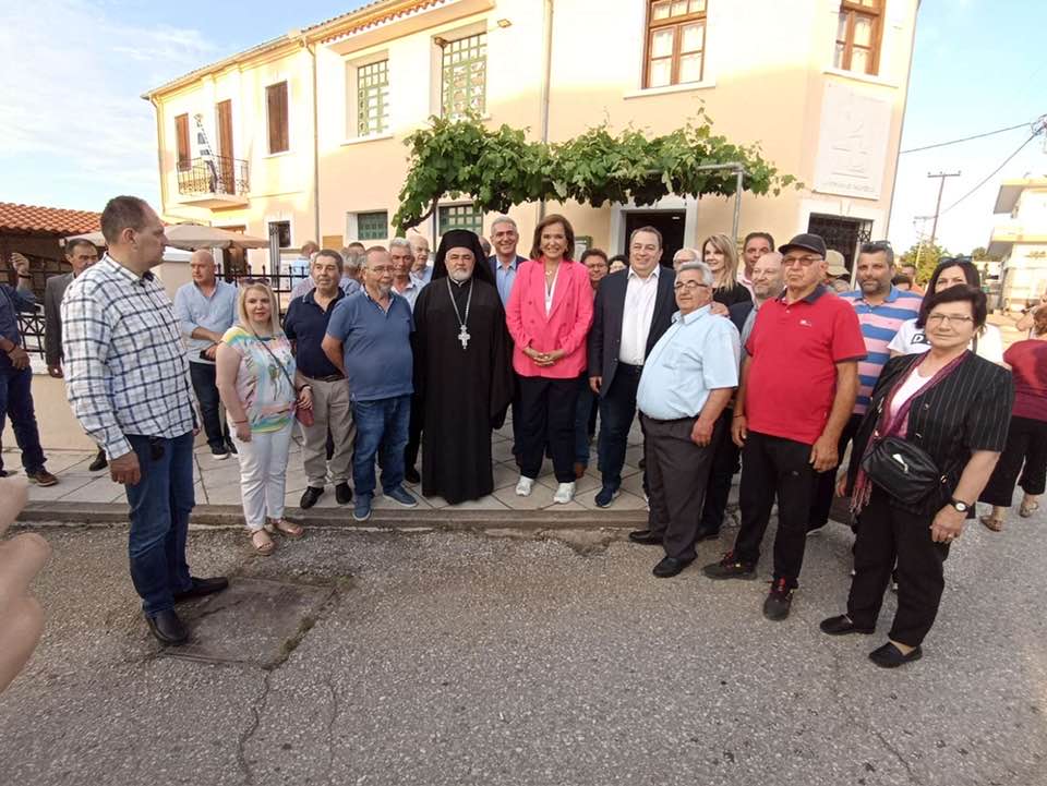 Το Μουσείο της Ξυλαγανής ως αποτέλεσμα μιας μακρόχρονης συνεργασίας του Ευριπίδη Στυλιανίδη και της Ντόρας Μπακογιάννη και ως Δικαίωση της προσπάθειας της Δασκάλας Σ. Πολιτσάκη Το Μουσείο της Ξυλαγανής ως αποτέλεσμα μιας μακρόχρονης συνεργασίας του Ευριπίδη Στυλιανίδη και της Ντόρας Μπακογιάννη και ως Δικαίωση της προσπάθειας της Δασκάλας Σ. Πολιτσάκη