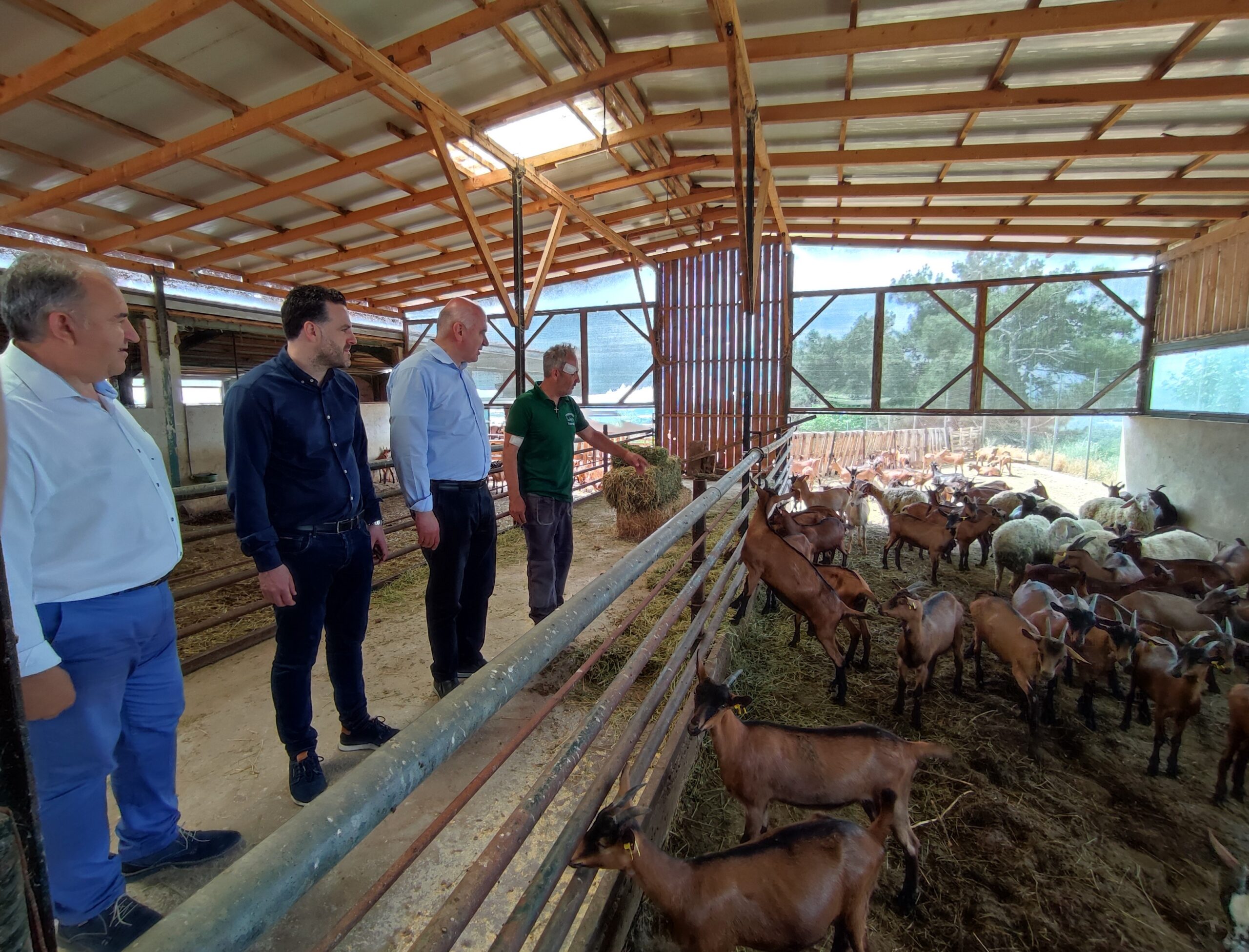 Ευρεία σύσκεψη του Περιφερειάρχη ΑΜΘ Χρήστου Μέτιου στο Δήμο Σουφλίου Ευρεία σύσκεψη του Περιφερειάρχη ΑΜΘ Χρήστου Μέτιου στο Δήμο Σουφλίου