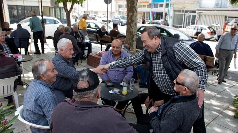 Ο ΕΥΡΙΠΙΔΗΣ ευχαρίστησε τις ΣΑΠΕΣ και δέχθηκε ΕΥΧΕΣ και ΔΕΣΜΕΥΣΕΙΣ για ΕΝΙΣΧΥΣΗ της ΝΕΑΣ ΔΗΜΟΚΡΑΤΙΑΣ