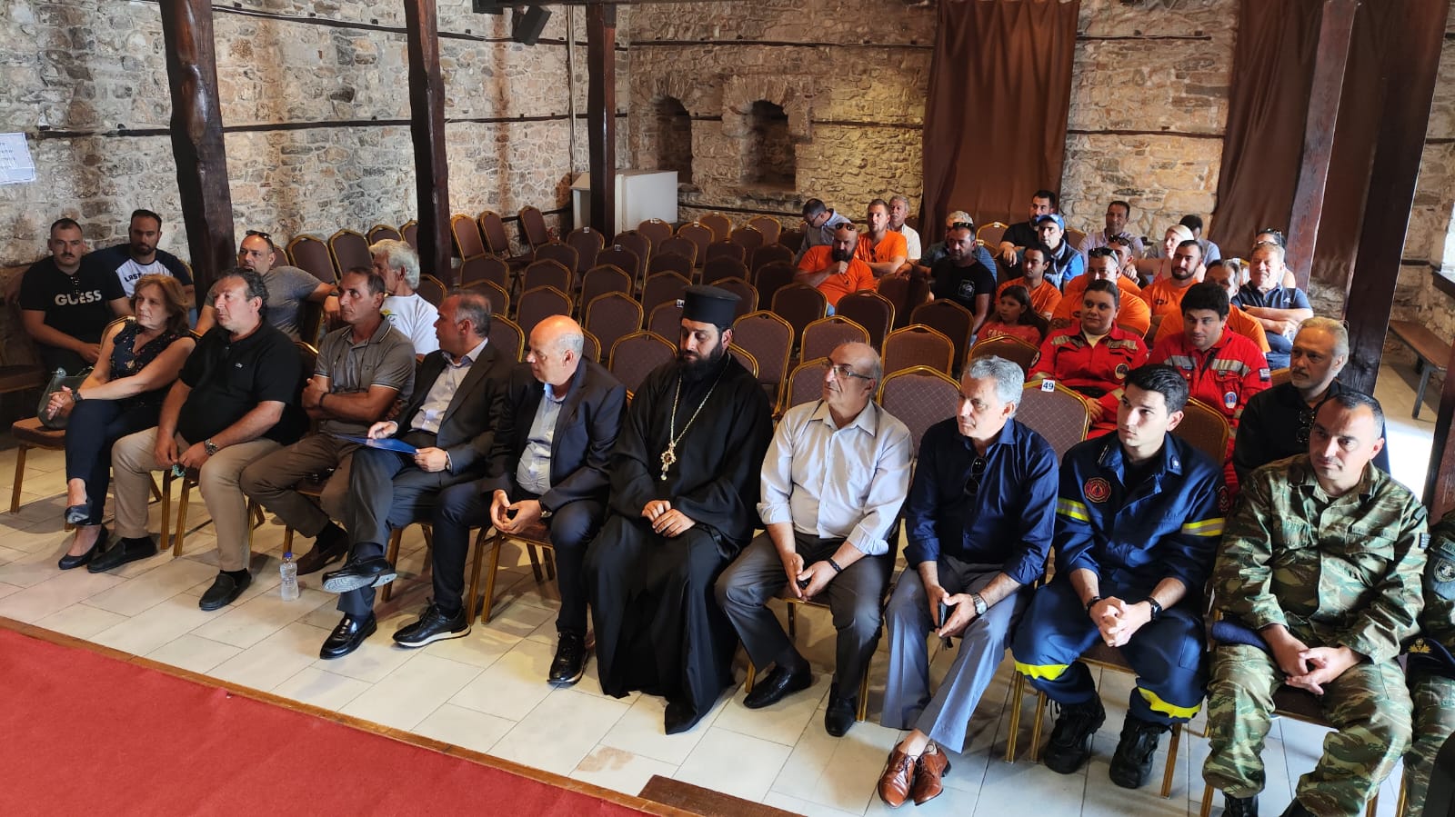 Βράβευση από το Δήμο Θάσου των Εθελοντών Πυροπροστασίας – Πυρασφάλειας της Θάσου Βράβευση από το Δήμο Θάσου των Εθελοντών Πυροπροστασίας – Πυρασφάλειας της Θάσου
