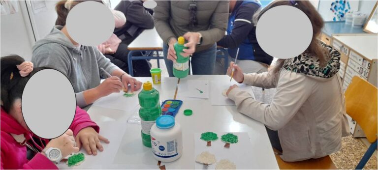 Στη δράση «Φυτεύω και Υιοθετώ ένα δέντρο, δίνω ανάσα στη γη!» συμμετείχε το ΕΕΕΕΚ Κομοτηνής Στη δράση «Φυτεύω και Υιοθετώ ένα δέντρο, δίνω ανάσα στη γη!» συμμετείχε το ΕΕΕΕΚ Κομοτηνής