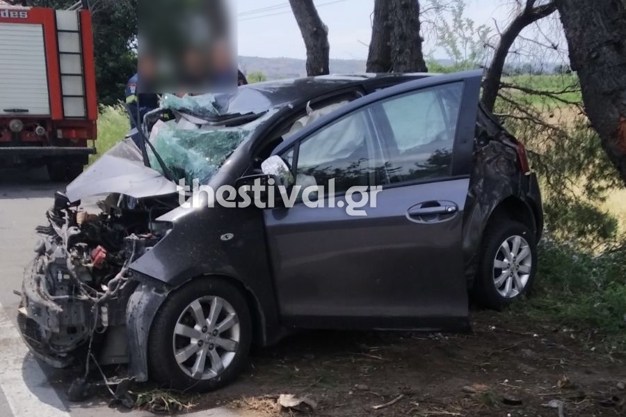Χαλκιδική: Σοβαρό τροχαίο με τρία κοντά στο Νέο Ρύσιο – Ηλικιωμένη μεταφέρθηκε στο Νοσοκομείο Χαλκιδική: Σοβαρό τροχαίο με τρία κοντά στο Νέο Ρύσιο – Ηλικιωμένη μεταφέρθηκε στο Νοσοκομείο