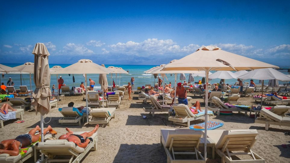 Εκλογές 2023: Μεγάλη η αποχή- Χιλιάδες άνθρωποι ψήφισαν… παραλία Εκλογές 2023: Μεγάλη η αποχή- Χιλιάδες άνθρωποι ψήφισαν… παραλία
