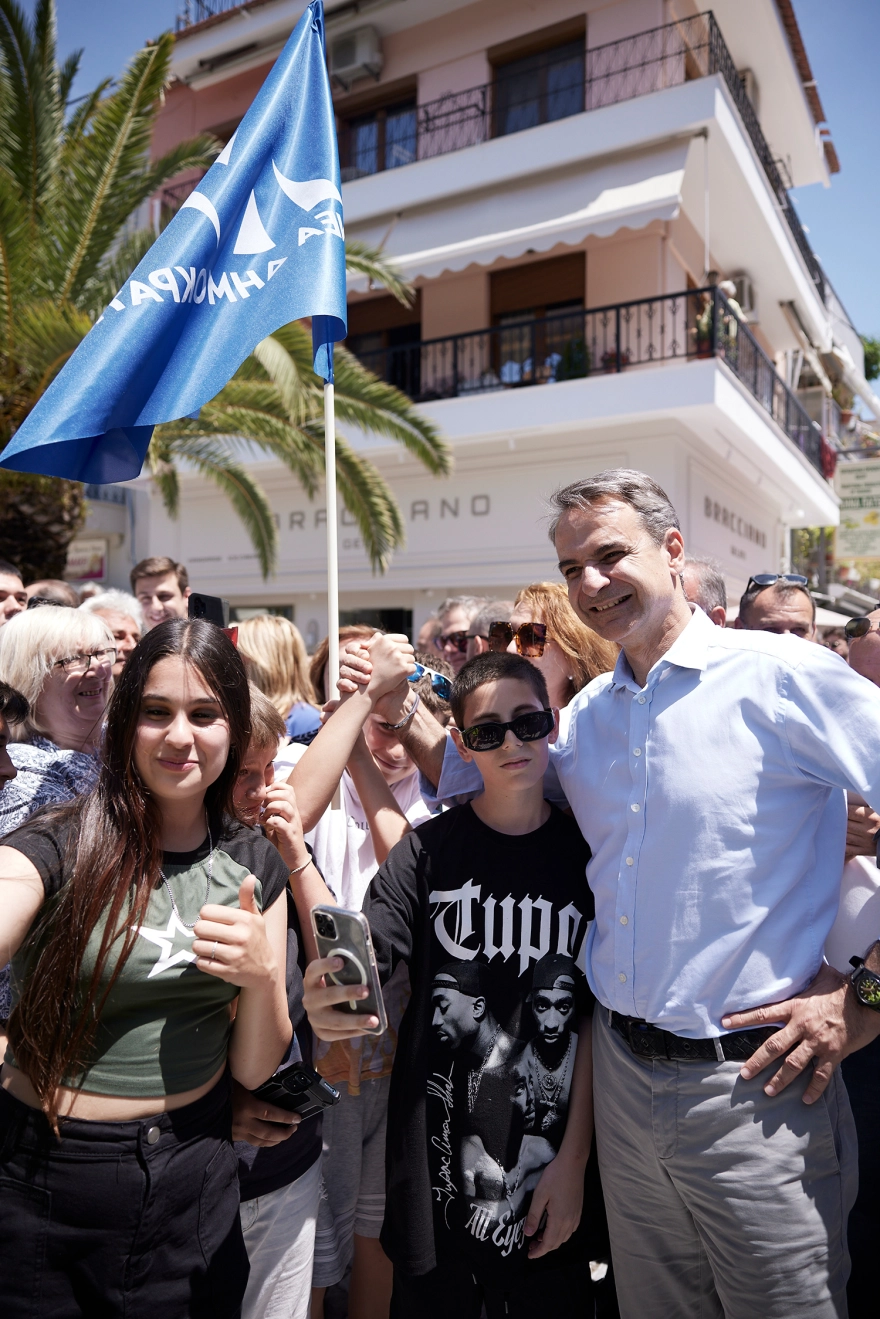 Μητσοτάκης από Θάσο: “Είμαστε οι μόνοι που μπορούμε να εγγυηθούμε σταθερή ανάπτυξη και μείωση φόρων” Μητσοτάκης από Θάσο: “Είμαστε οι μόνοι που μπορούμε να εγγυηθούμε σταθερή ανάπτυξη και μείωση φόρων”
