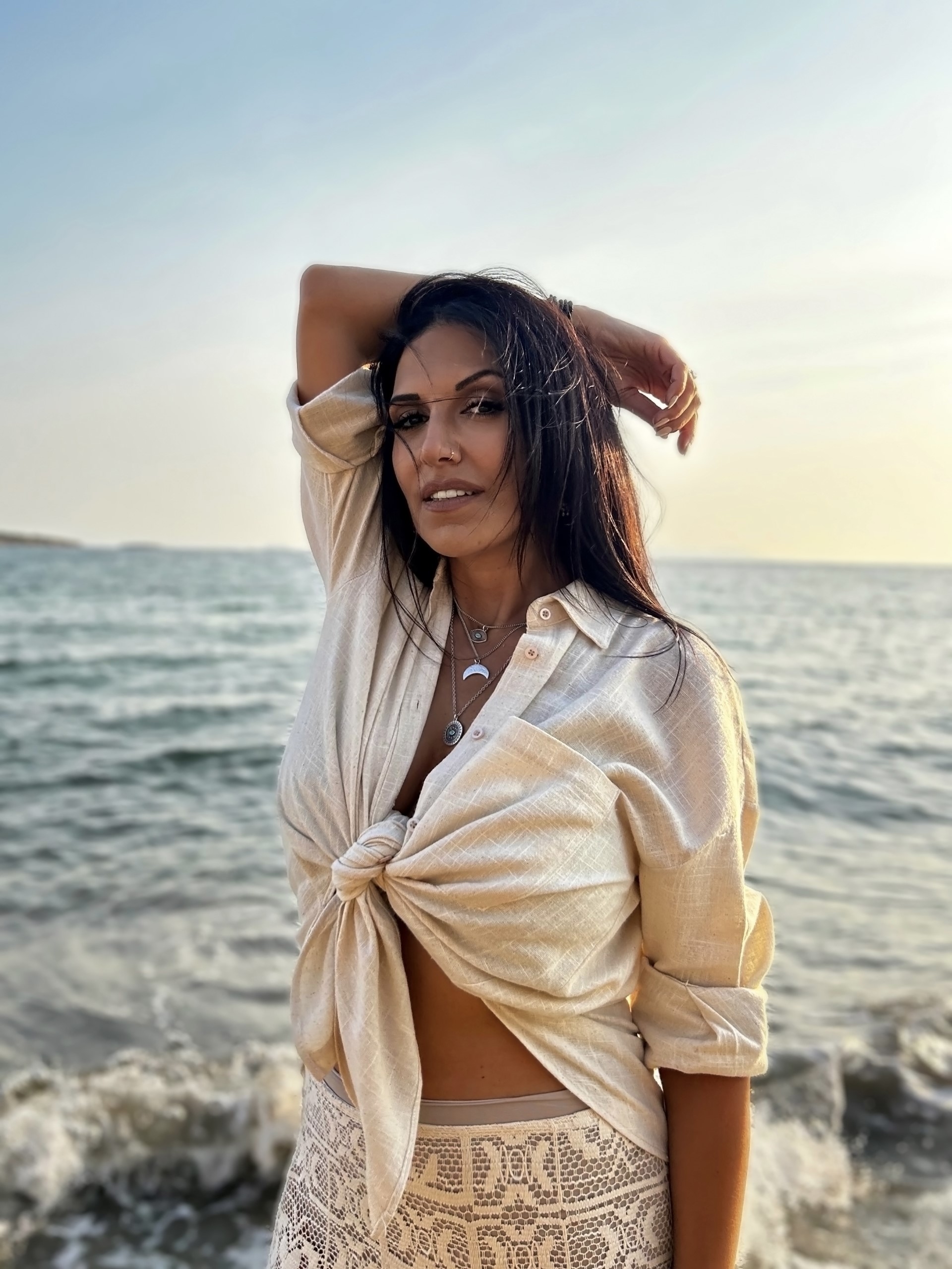 Μαρία Ιακώβου: Κυκλοφόρησε medley με τη μεγάλη της επιτυχία «Μαύρα Μεσάνυχτα» Μαρία Ιακώβου: Κυκλοφόρησε medley με τη μεγάλη της επιτυχία «Μαύρα Μεσάνυχτα»