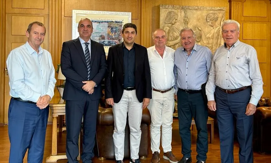 Συνάντηση του υπουργού Αγροτικής Ανάπτυξης και Τροφίμων με Ι.Μασούτη για δημιουργία και ένταξη Αγροτικών τμημάτων στα Επιμελητήρια της χώρας μας Συνάντηση του υπουργού Αγροτικής Ανάπτυξης και Τροφίμων με Ι.Μασούτη για δημιουργία και ένταξη Αγροτικών τμημάτων στα Επιμελητήρια της χώρας μας