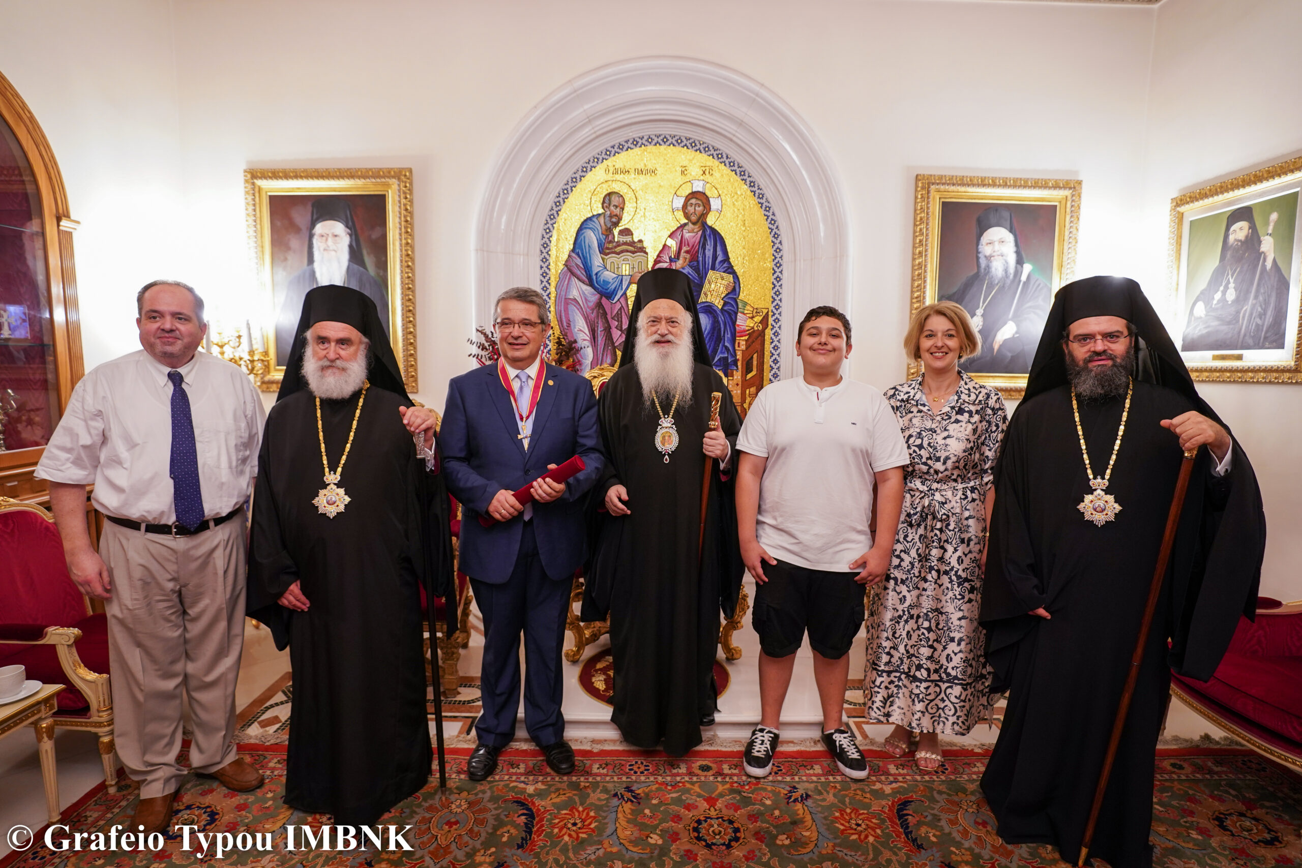 Η ΙΕΡΑ ΜΗΤΡΟΠΟΛΗ ΒΕΡΟΙΑΣ ΤΙΜΗΣΕ ΠΑΝΗΓΥΡΙΚΑ ΤΟΝ ΚΑΘΗΓΗΤΗ ΤΟΥ ΔΠΘ ΜΑΝΟΛΗ ΒΑΡΒΟΥΝΗ ΓΙΑ ΤΟ ΕΡΓΟ ΤΟΥ Η ΙΕΡΑ ΜΗΤΡΟΠΟΛΗ ΒΕΡΟΙΑΣ ΤΙΜΗΣΕ ΠΑΝΗΓΥΡΙΚΑ ΤΟΝ ΚΑΘΗΓΗΤΗ ΤΟΥ ΔΠΘ ΜΑΝΟΛΗ ΒΑΡΒΟΥΝΗ ΓΙΑ ΤΟ ΕΡΓΟ ΤΟΥ