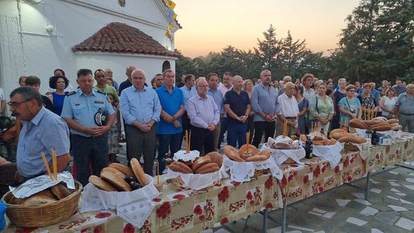Στον Ίμερο βρέθηκε ο δήμαρχος Μαρωνείας Σαπών για τις εκδηλώσεις εορτασμού της Αγίας Μαρίνας Στον Ίμερο βρέθηκε ο δήμαρχος Μαρωνείας Σαπών για τις εκδηλώσεις εορτασμού της Αγίας Μαρίνας