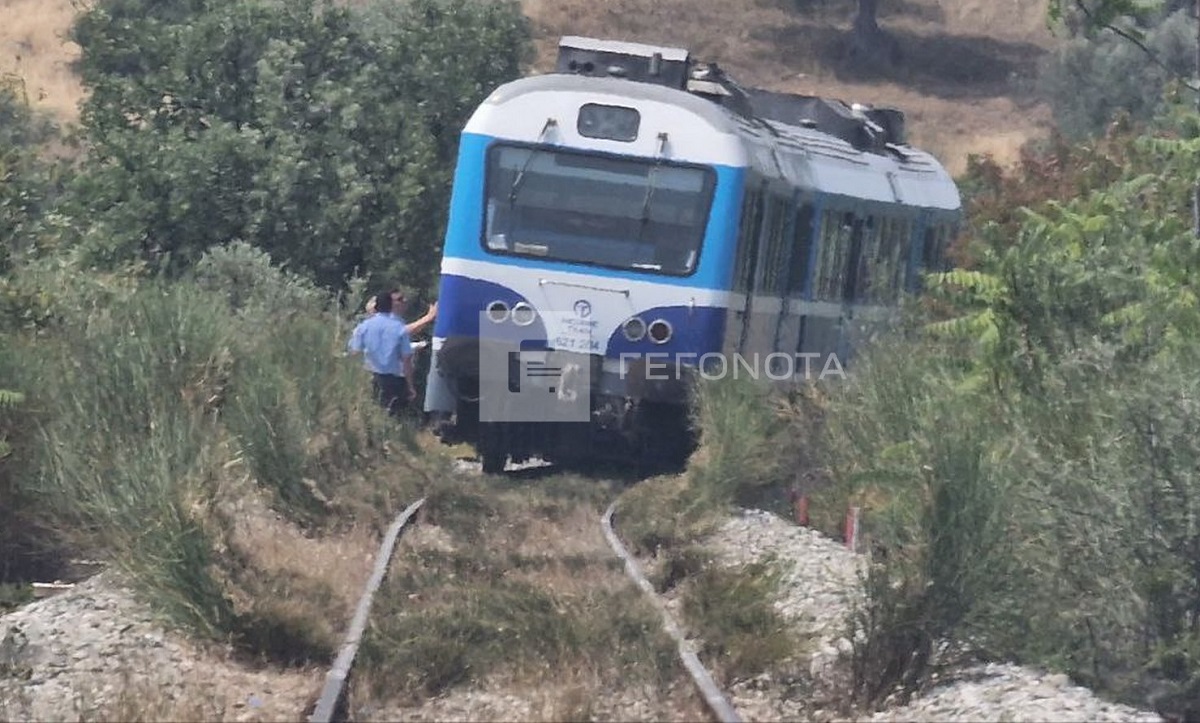 Βόλος: Σύγκρουση μοτοσυκλέτας με τρένο – Διαμελίστηκε ο μοτοσυκλετιστής Βόλος: Σύγκρουση μοτοσυκλέτας με τρένο – Διαμελίστηκε ο μοτοσυκλετιστής