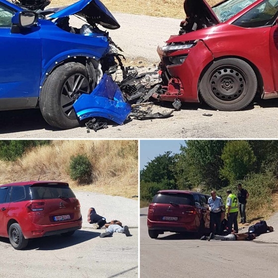 Τροχαίο ατύχημα πολύτεκνης οικογένειας με όχημα διακινητών στο Δωρικό Αλεξανδρούπολης Τροχαίο ατύχημα πολύτεκνης οικογένειας με όχημα διακινητών στο Δωρικό Αλεξανδρούπολης