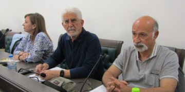 Κομοτηνή: Ανεξαρτητοποιήθηκαν οι δημοτικοί σύμβουλοι της “ΠΟΛΗτικής Ανατροπής”, Ανέστης Στρατιάδης και Γιώργος Λουτατίδης- Η δήλωση της Ελένης Λαφτσή Κομοτηνή: Ανεξαρτητοποιήθηκαν οι δημοτικοί σύμβουλοι της “ΠΟΛΗτικής Ανατροπής”, Ανέστης Στρατιάδης και Γιώργος Λουτατίδης- Η δήλωση της Ελένης Λαφτσή
