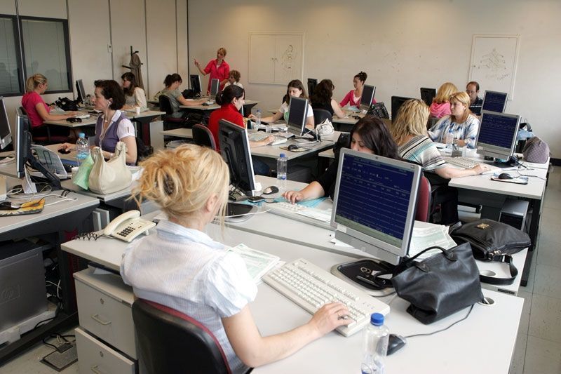 Μέτρα διαρθρωτικού χαρακτήρα από την κυβέρνηση, για ένα «νέο Δημόσιο» Μέτρα διαρθρωτικού χαρακτήρα από την κυβέρνηση, για ένα «νέο Δημόσιο»