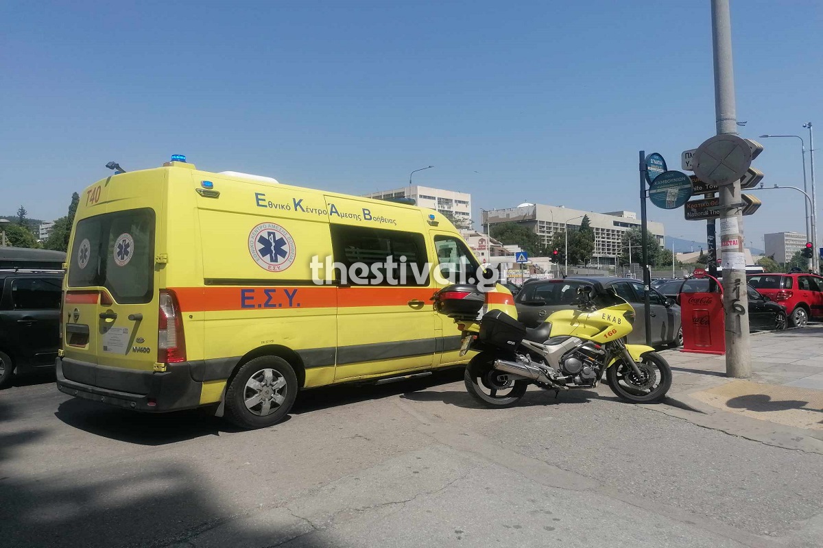 Θεσσαλονίκη: 50χρονος ξυλοκοπήθηκε μέχρι θανάτου από 27χρονο διανομέα Θεσσαλονίκη: 50χρονος ξυλοκοπήθηκε μέχρι θανάτου από 27χρονο διανομέα