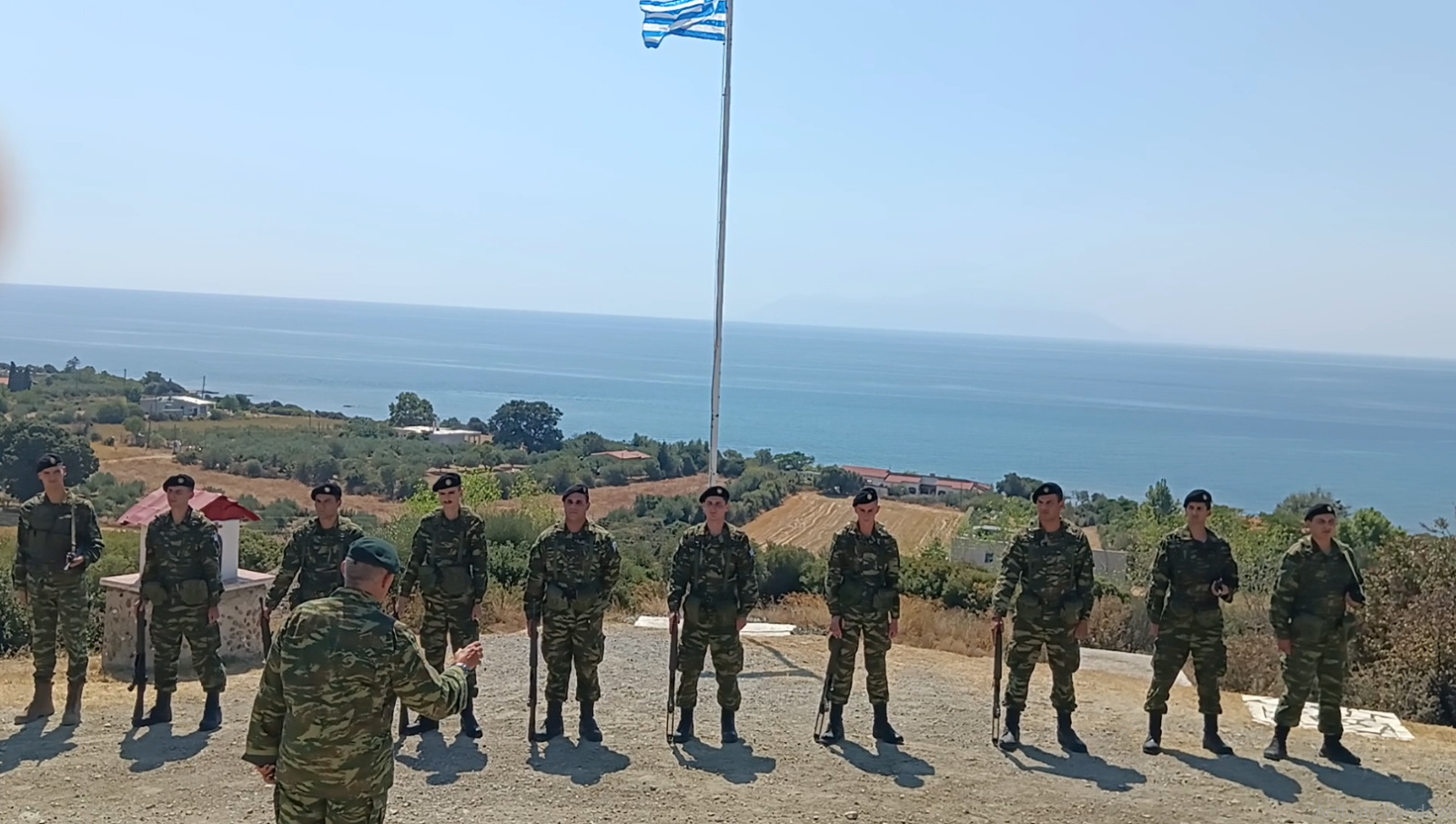 Στον Έβρο βρέθηκε ο αρχηγός ΓΕΕΘΑ Στον Έβρο βρέθηκε ο αρχηγός ΓΕΕΘΑ
