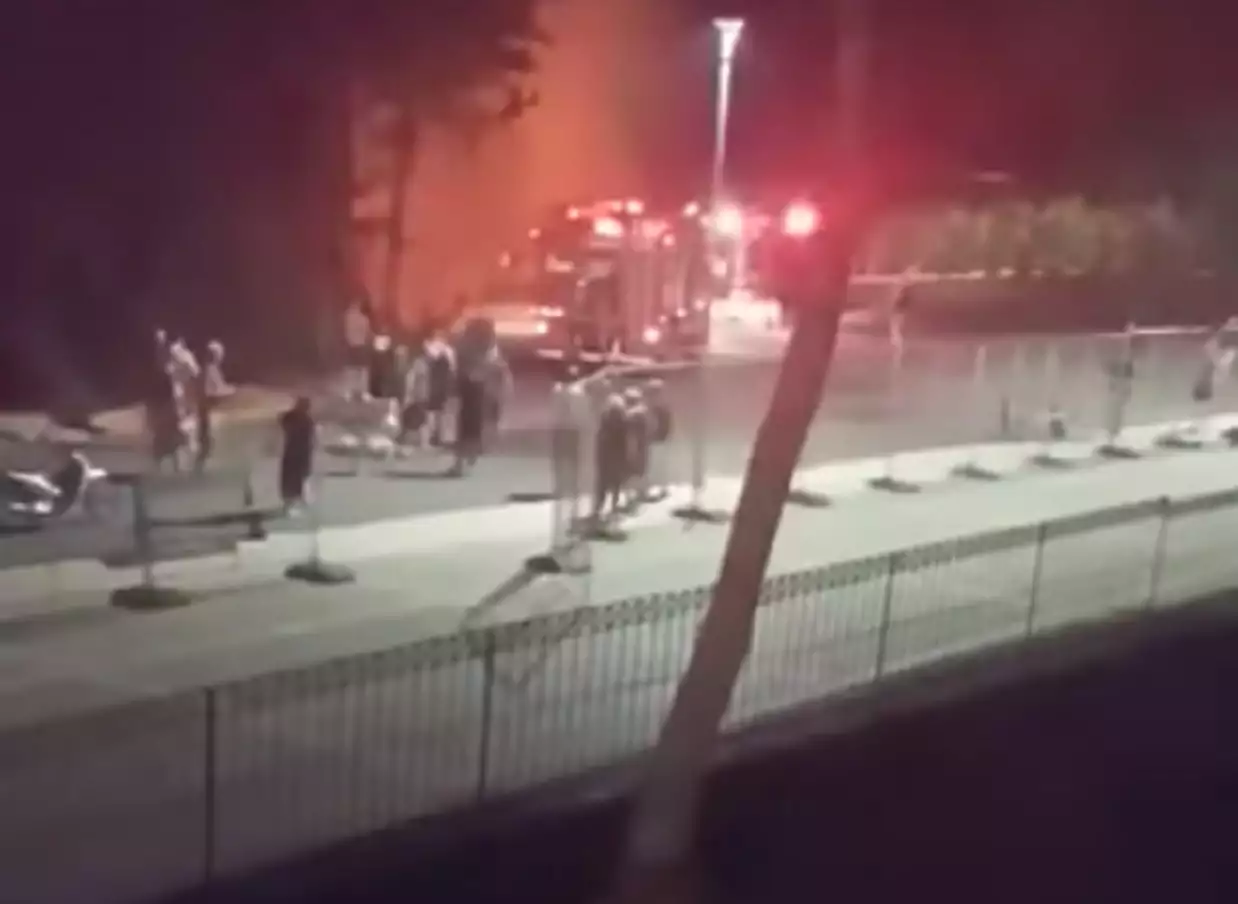 H KE του KKE σχολιάζει τη σύσκεψη του πρωθυπουργού περί «οπαδικής βίας» H KE του KKE σχολιάζει τη σύσκεψη του πρωθυπουργού περί «οπαδικής βίας»