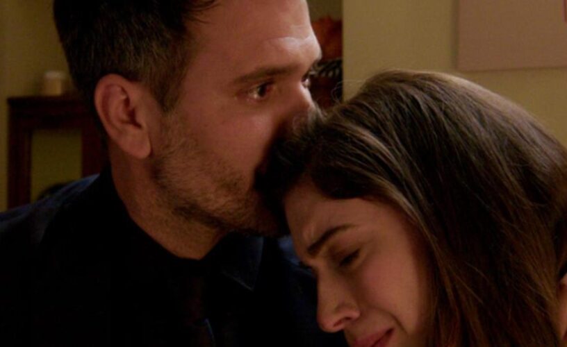 Παγιδευμένοι: Η Άννα αντιμέτωπη με το φονιά της Κατερίνας – Το παιδί πέφτει θύμα απαγωγής! Παγιδευμένοι: Η Άννα αντιμέτωπη με το φονιά της Κατερίνας – Το παιδί πέφτει θύμα απαγωγής!