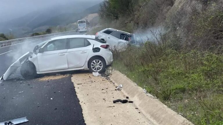 Αλεξανδρούπολη: Συγκέντρωση διαμαρτυρίας και μηχανοκίνητη πορεία στις Φέρες για το θέμα των διακινητών Αλεξανδρούπολη: Συγκέντρωση διαμαρτυρίας και μηχανοκίνητη πορεία στις Φέρες για το θέμα των διακινητών